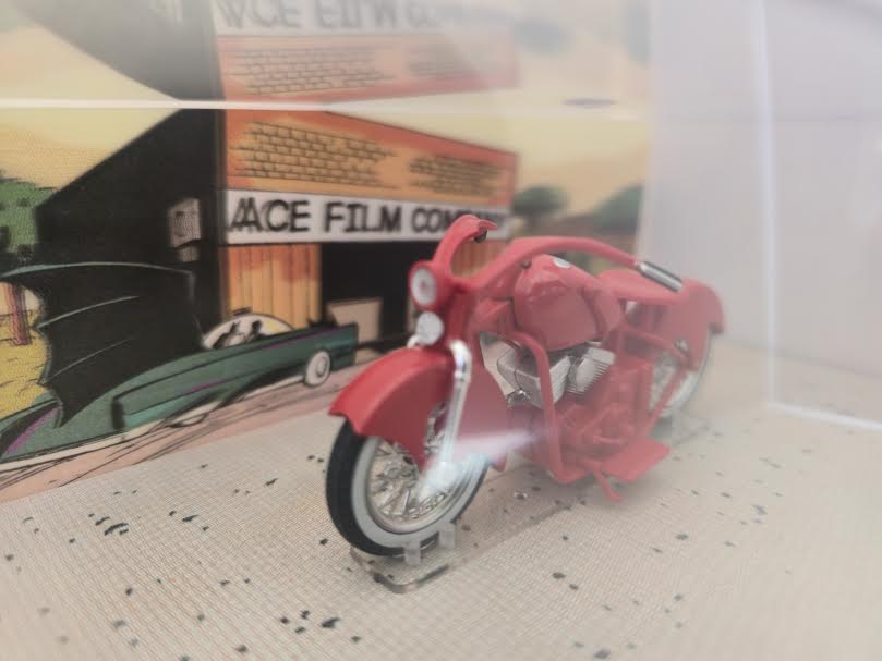 Eaglemoss Automobilia Detective Comics #233 Batwoman Bike #51