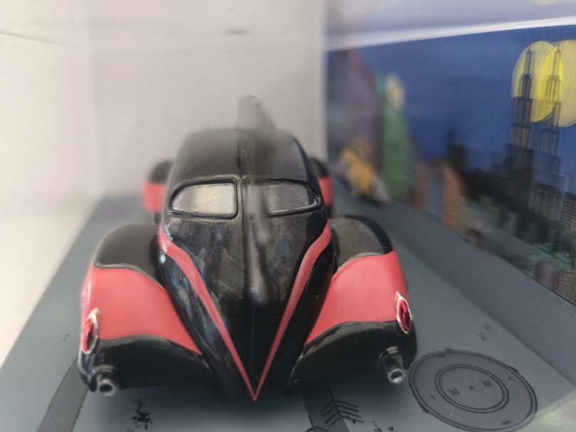 Eaglemoss Autmobilia Batman #9 Batmobile Die-Cast Vehicle 2013