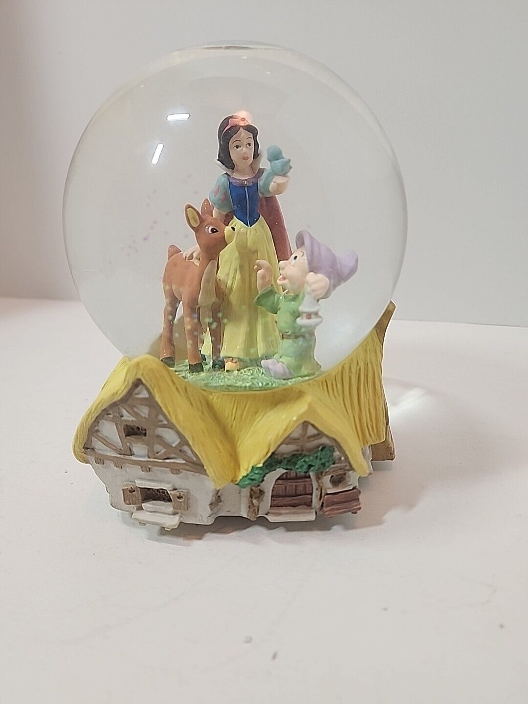 SNOW WHITE MUSICAL SNOW GLOBE DOPEY DEER DISNEY PARKS WORKS – Dreamworld  Comics & Collectibles