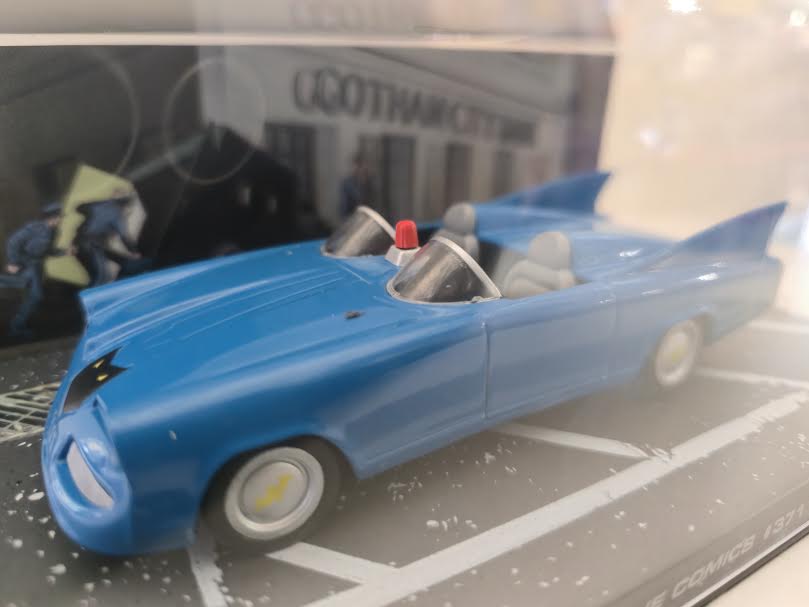 Eaglemoss Automobilia Detective Comics #371 Batmobile Die-Cast Vehicle #19 2013