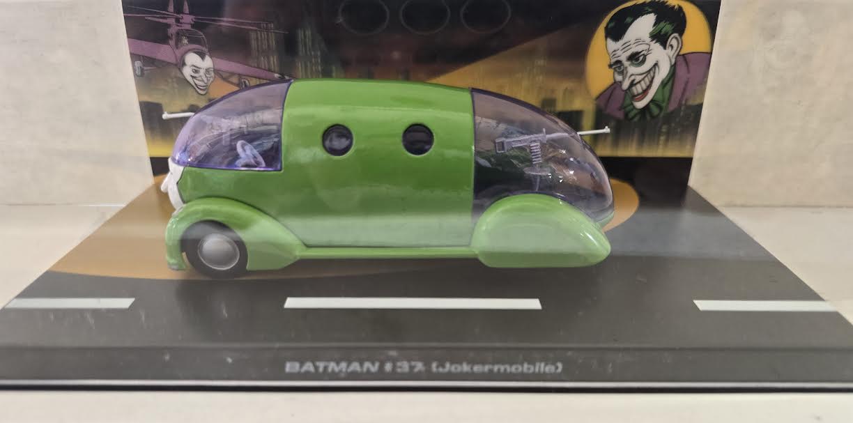 Eaglemoss Autmobilia Batman #37 Jokermobile Die-Cast Vehicle 2013