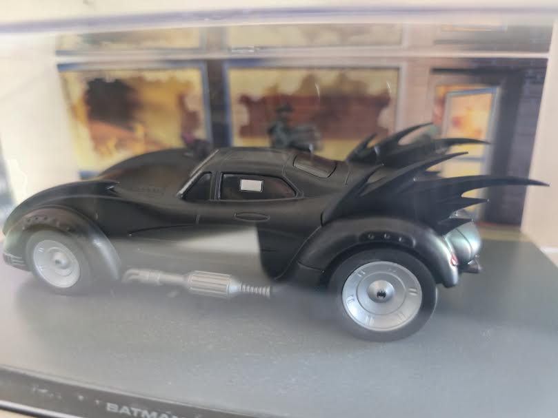 Eaglemoss Autmobilia Batman #44 Batmmobile Die-Cast Vehicle 2013