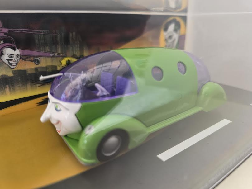 Eaglemoss Autmobilia Batman #37 Jokermobile Die-Cast Vehicle 2013