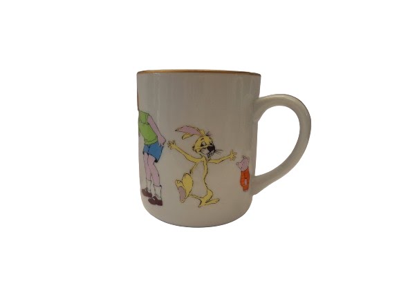 Vintage Disneyland Walt Disney World Winnie the Pooh Gold Rimmed Tea Cup Made in Japan