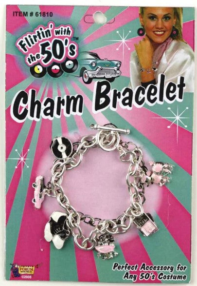 Pulsera con dijes de caniche de los años 50