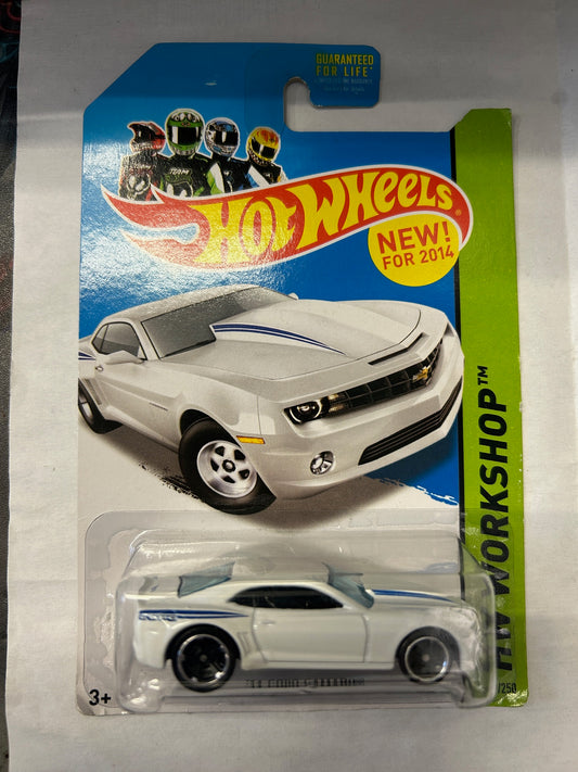 Hot Wheels HW Workshop '14 COPO Camaro (2014 Mainline)