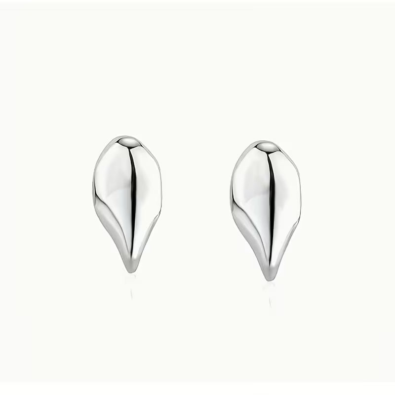 Vampire Fangs/Earrings (Silver)