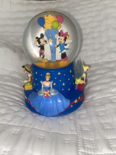 Disney Musical Water Snow Globe Limited Edition Hallmark Mickey Minnie