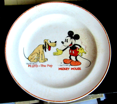 Vintage WALT DISNEY ENTERPRISES MICKEY & PLUTO CHILDS PLATE 7 1/4 INCH